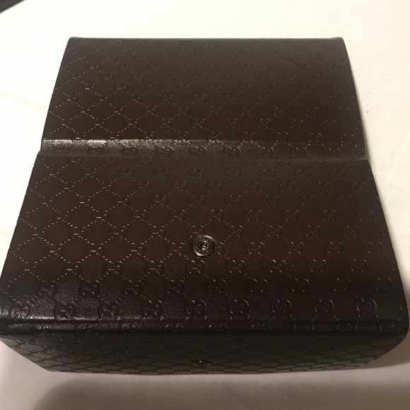 Gucci Triangle Logo Large Brown Leather Sunglass Case For Large Shades Triangle - Picture 8 of 16